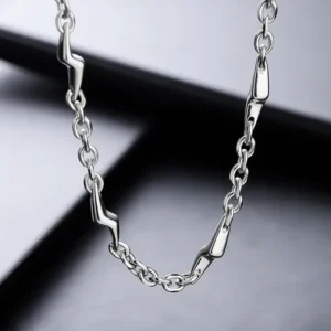 GEOMETRIC ALLOY MEN CHAIN