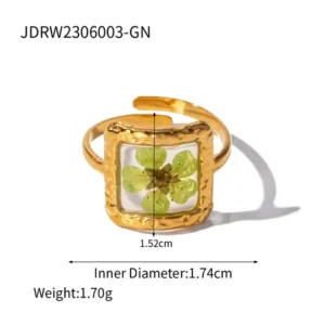 Square type ring with flower print ring