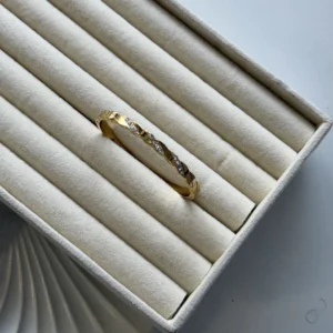 Aura twist baby bangle