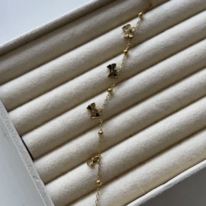 Golden Flutter Chain