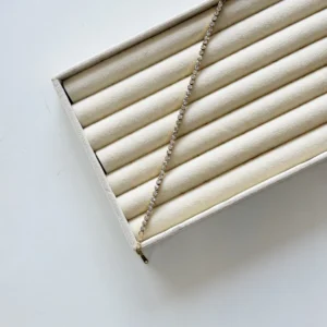 Simple tennis bracelet