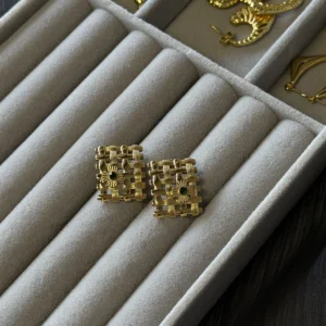 Intricate Woven Latice Stud