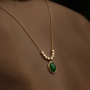 Aurora oval chain